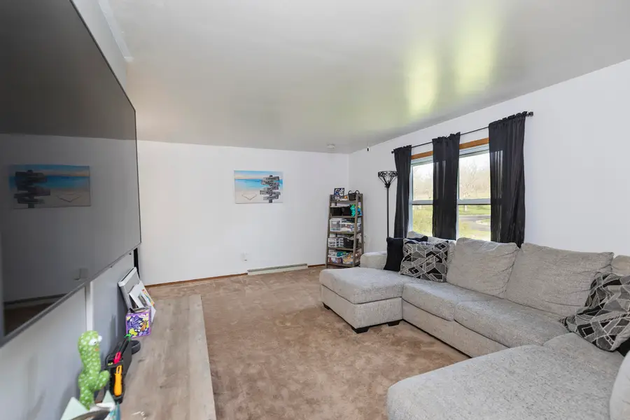 1113 Laurie Dr, Fort Atkinson, WI 53538 - #3