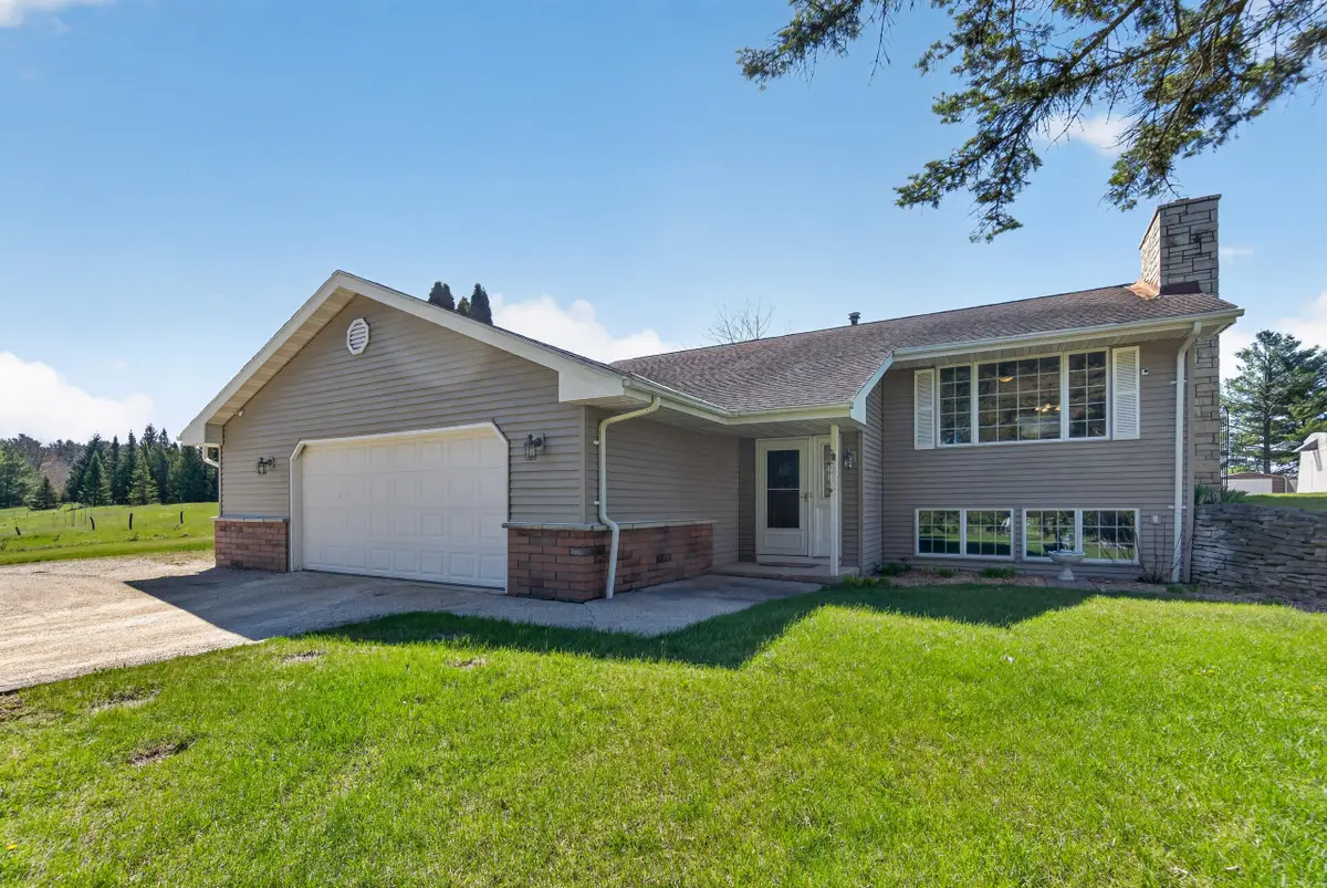 1569 County Highway A, Farmington, WI 53090 - #1