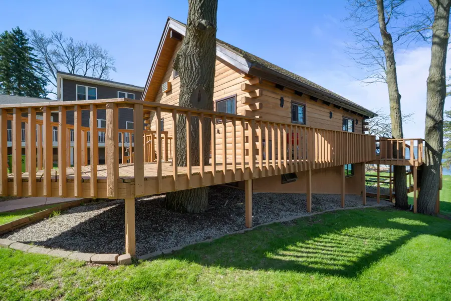 N10394 Howard Dr, Fox Lake, WI 53933 - #2