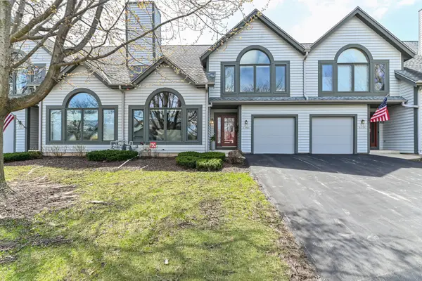 S75W17663 Harbor Cir, Muskego, WI 53150