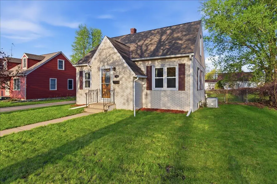 1806 Losey Blvd S, La Crosse, WI 54601 - #3