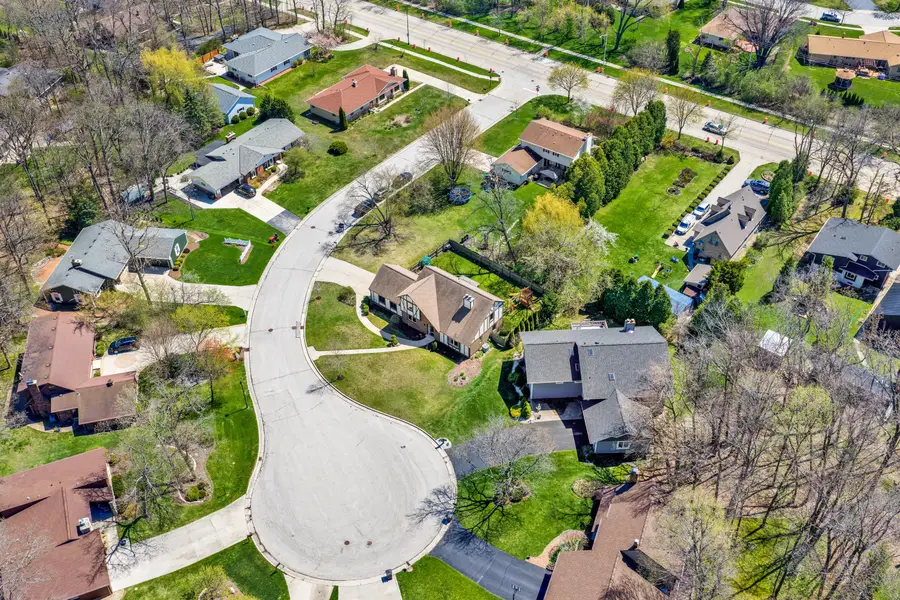 5441 S 48th St, Greenfield, WI 53220 - #2