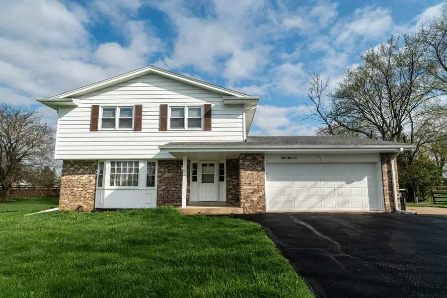 s65w13750 Sherwood Cir, Muskego, WI 53150 - #2