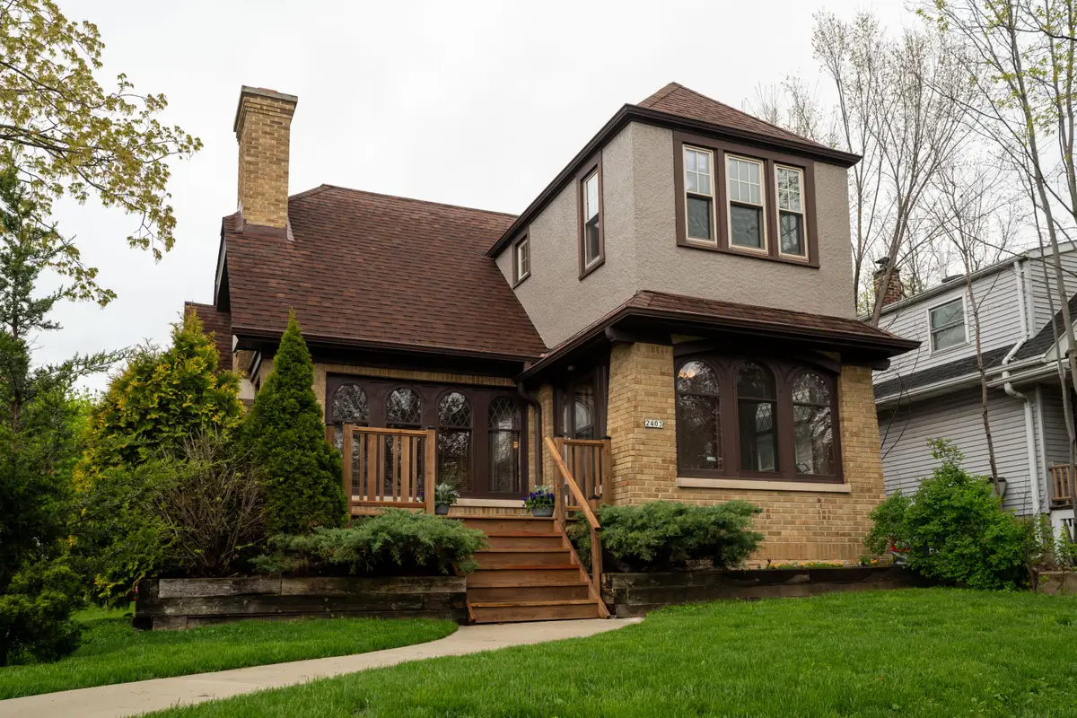 2403 N 56th St, Milwaukee, WI 53210 - #1