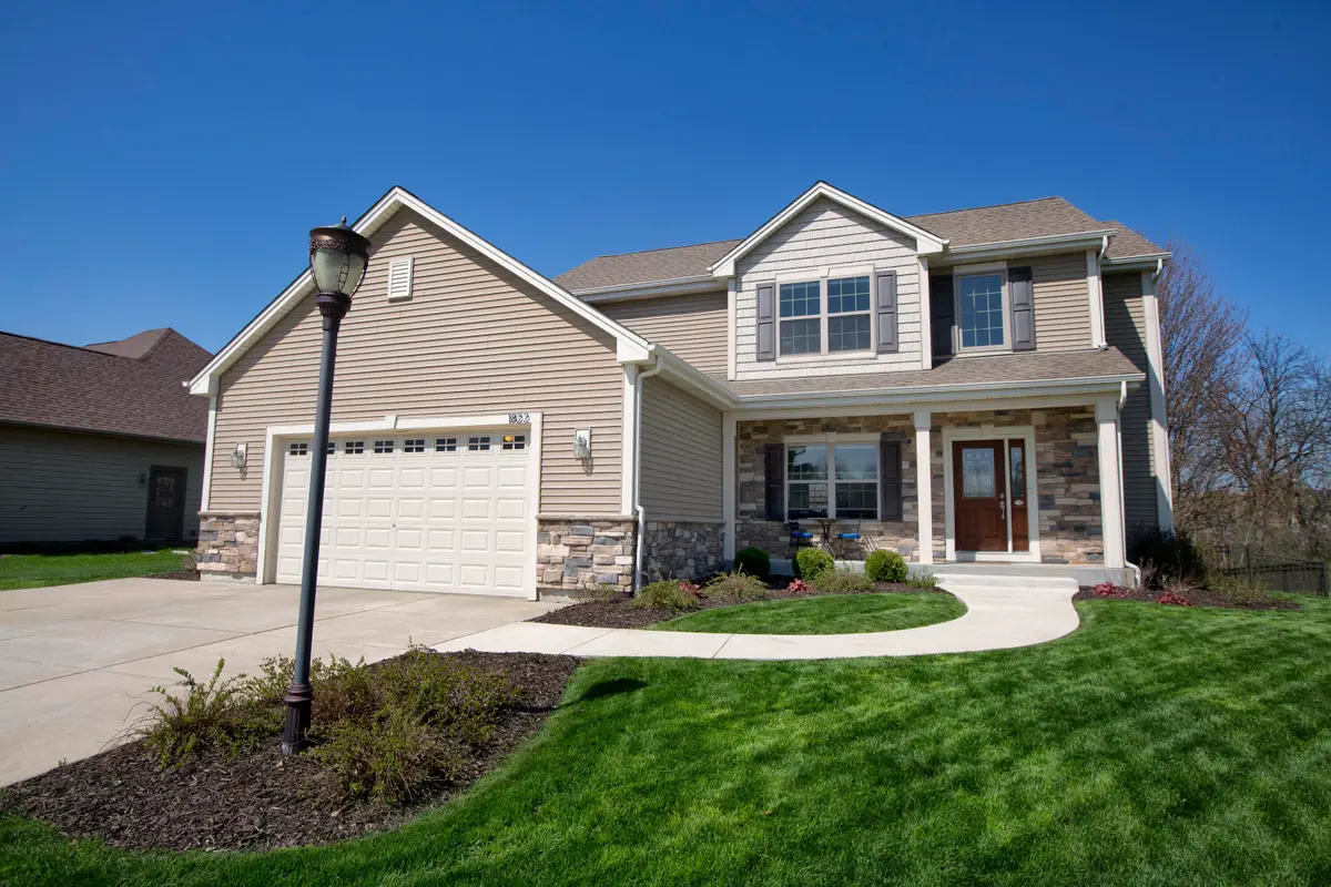 1822 Rockridge Way, Waukesha, WI 53188 - #1
