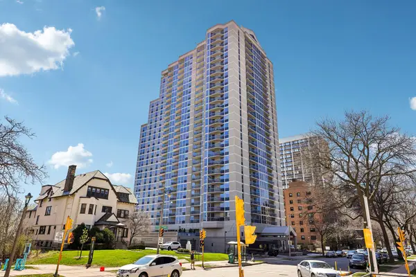 1660 N Prospect Ave, Milwaukee, WI 53202