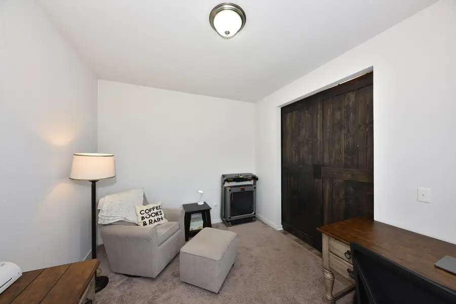 N113W14099 Wrenwood Dr, Germantown, WI 53022 - #3