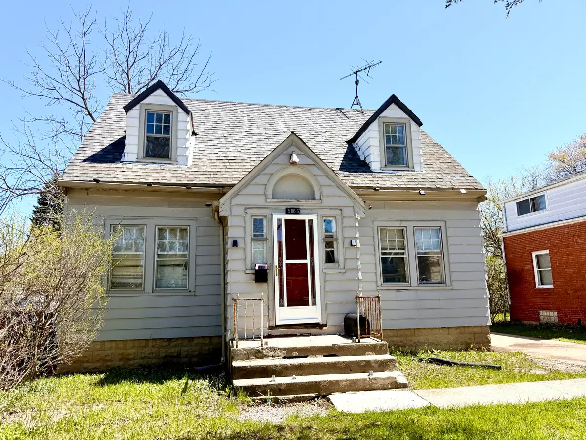 5866 N 39th St, Milwaukee, WI 53209 - #1
