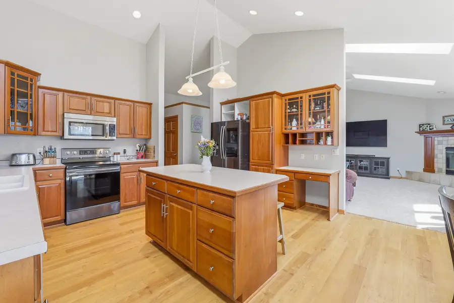 214 Concord Dr, Sheboygan Falls, WI 53085 - #2