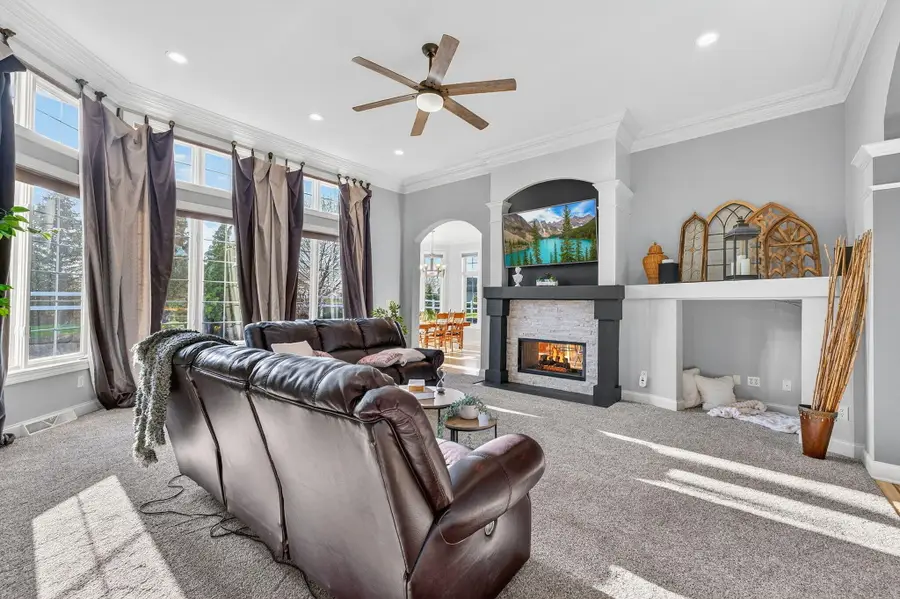 W132N6509 West View Ct, Menomonee Falls, WI 53051 - #3