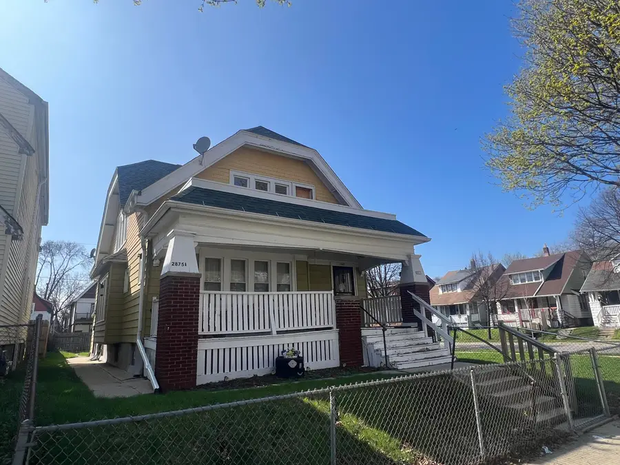 2875 N 25th St, Milwaukee, WI 53206 - #2