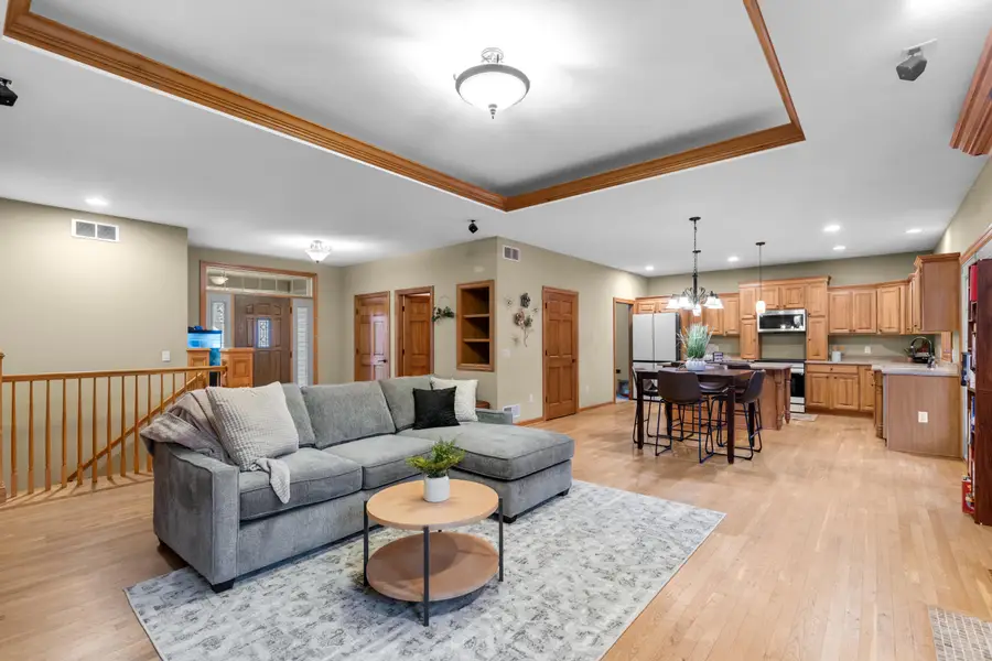 1712 Birch Ct, Janesville, WI 53545 - #3