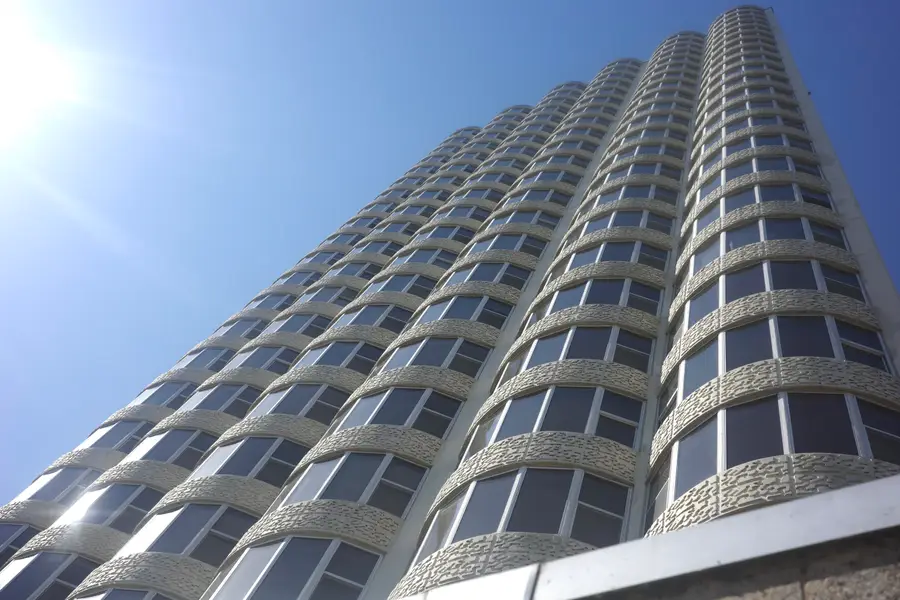 2525 S Shore Dr, Milwaukee, WI 53207 - #2