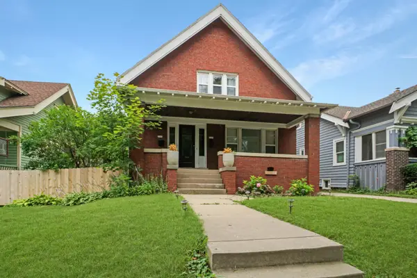 2160 N 52nd St, Milwaukee, WI 53208