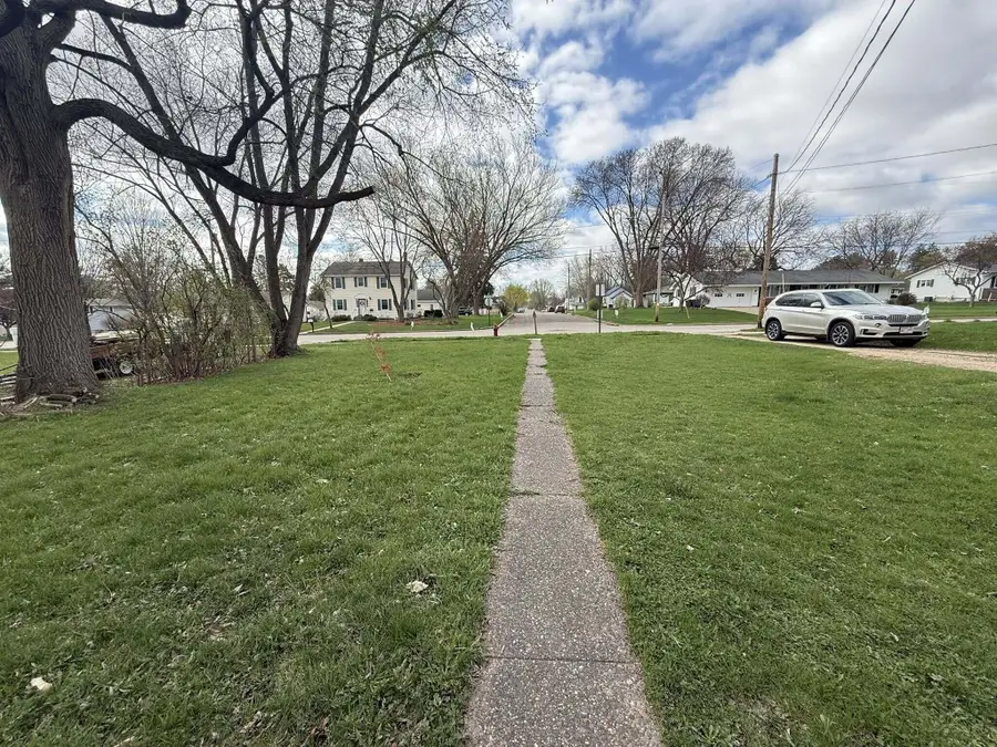 920 North St, Sparta, WI 54656 - #3