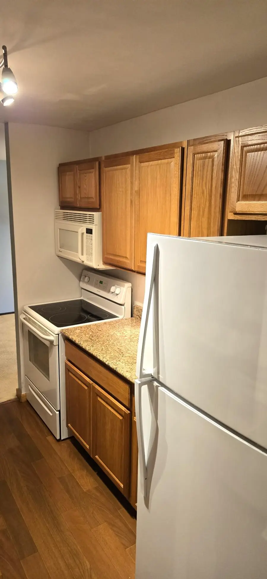 5200 S Tuckaway Blvd, Greenfield, WI 53221 - #3