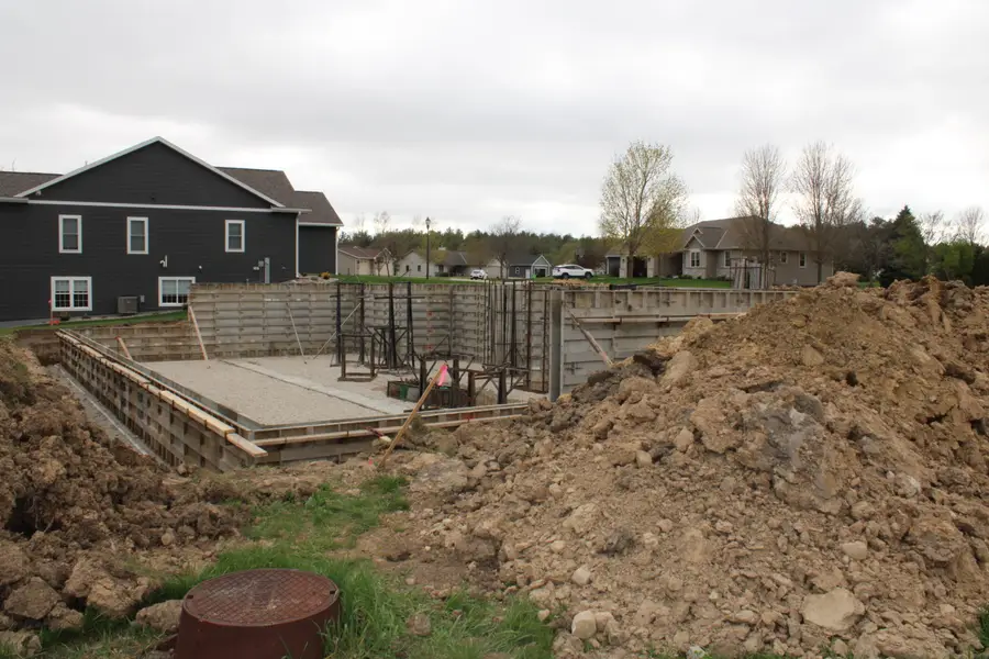 509 Emerald Pt, Kewaskum, WI 53040 - #3