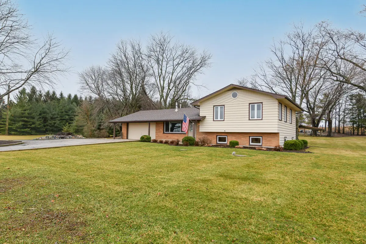 7317 Keystone Rd, Richmond, IL 60071 - #1