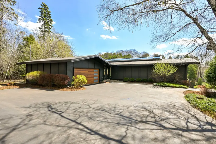 1802 S Green Bay Rd, Grafton, WI 53024 - #3