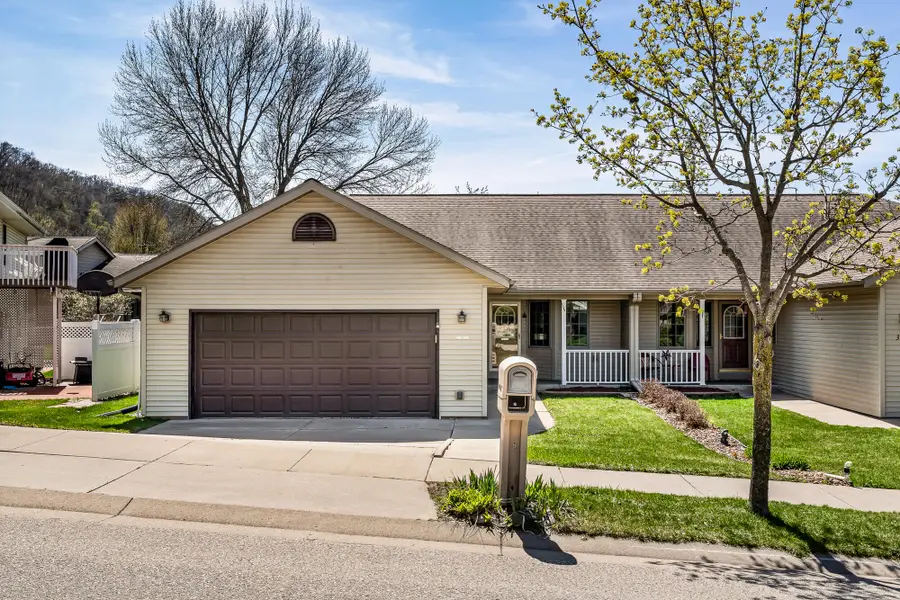 3532 Levy Ln, La Crosse, WI 54601 - #2
