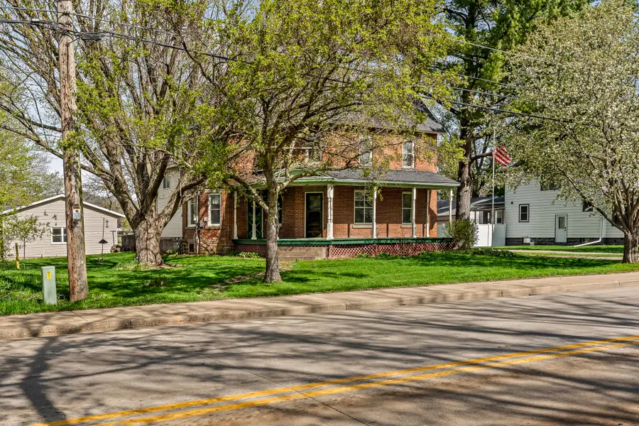 17385 N Main St, Galesville, WI 54630 - #2