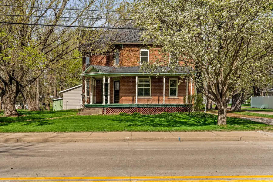 17385 N Main St, Galesville, WI 54630 - #3