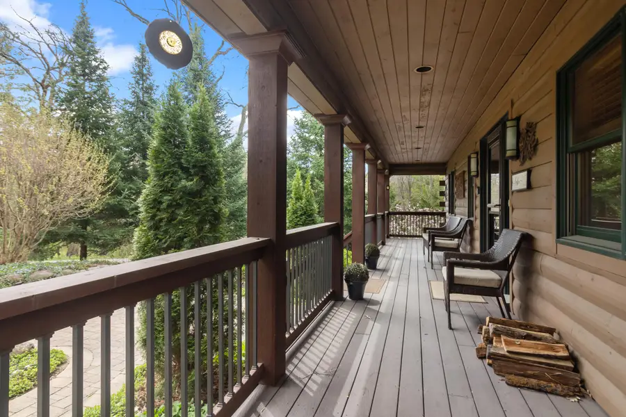 W5782 Ridge Rd, Lauderdale Lakes, WI 53121 - #3