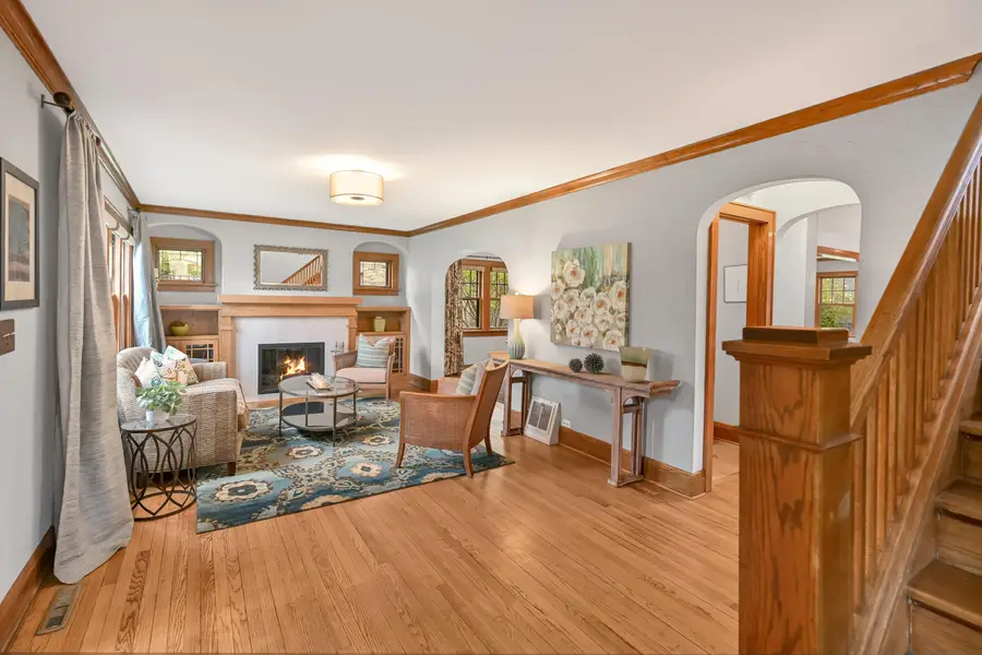 5426 N Diversey Blvd, Whitefish Bay, WI 53217 - #3