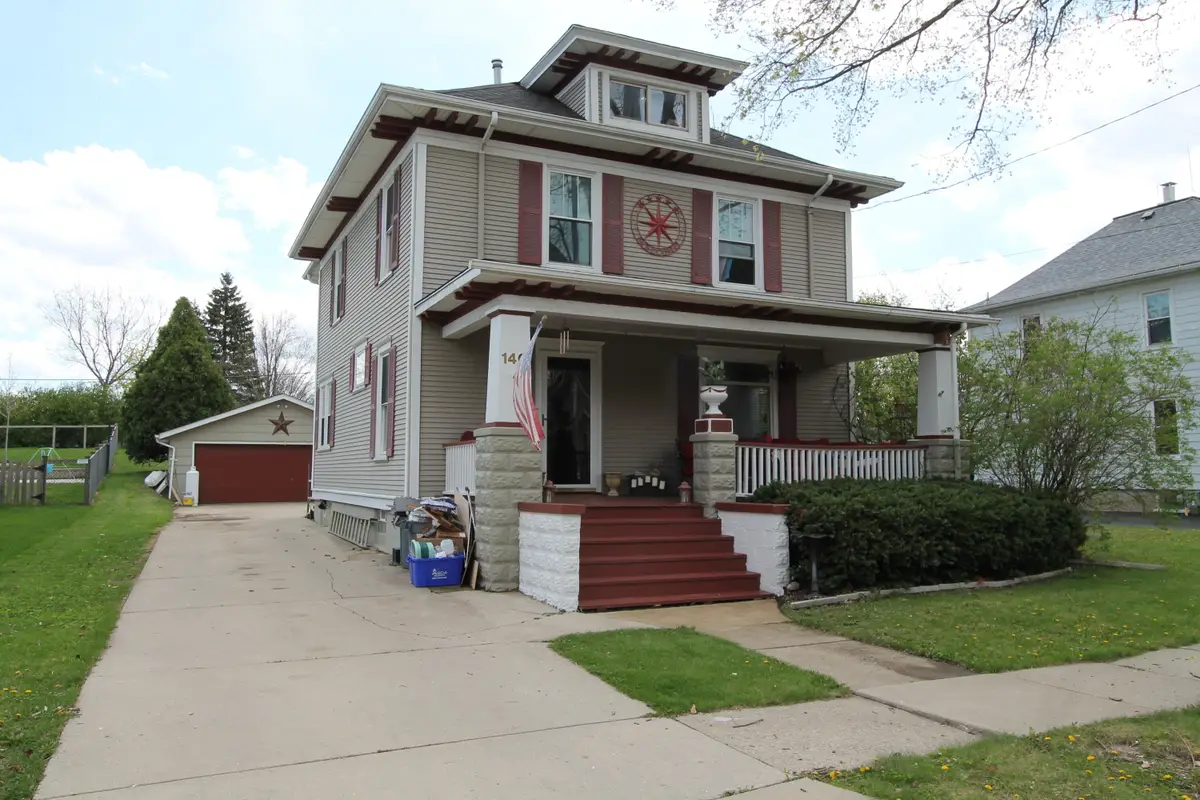 140 Kendall St, Burlington, WI 53105 - #1