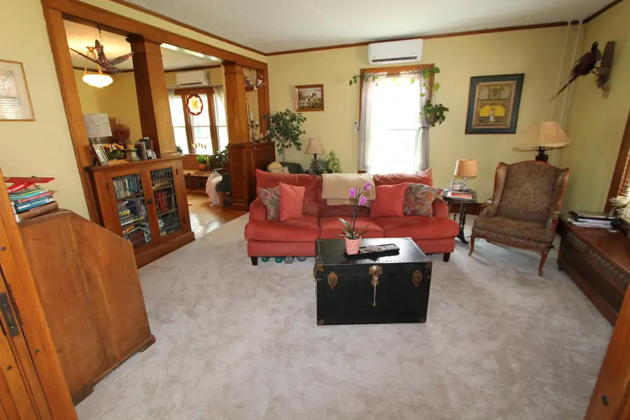 140 Kendall St, Burlington, WI 53105 - #3