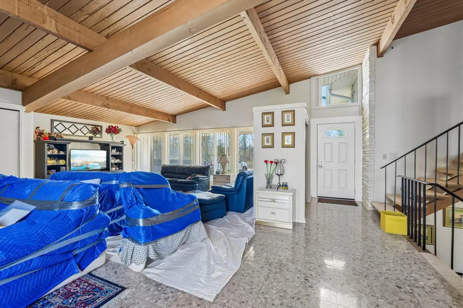 1136 E Brown Deer Rd, Milwaukee, WI 53202 - #3