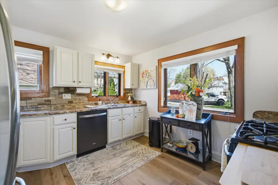 1443 S 90th St, West Allis, WI 53214 - #2