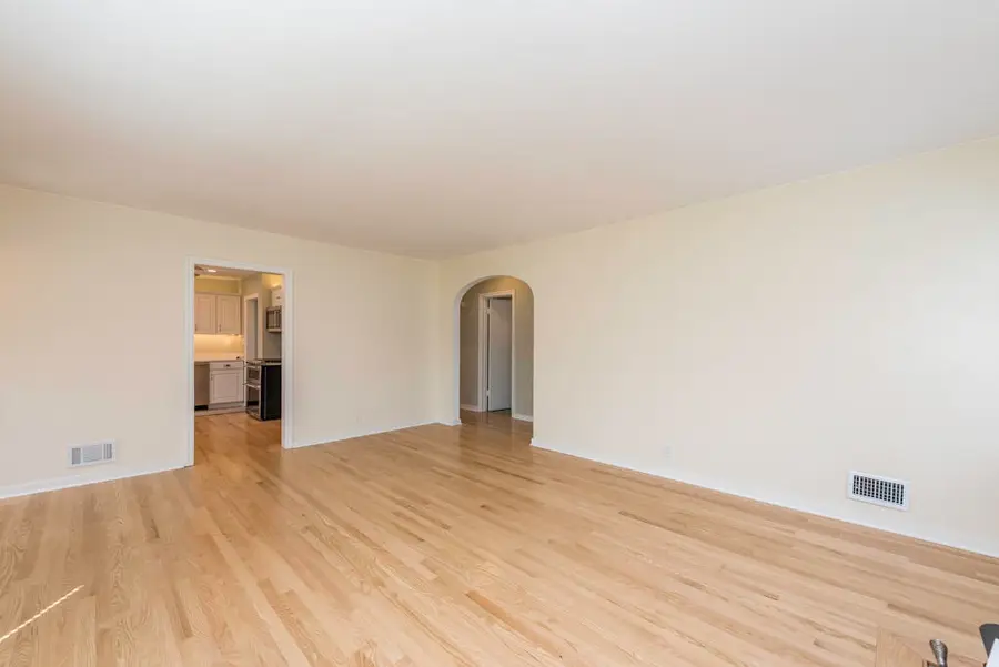 7739 6th Ave, Kenosha, WI 53143 - #3