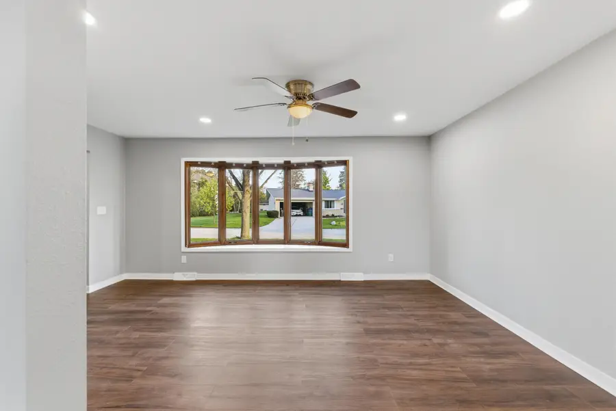 5782 Rustic Ln, Greendale, WI 53129 - #3