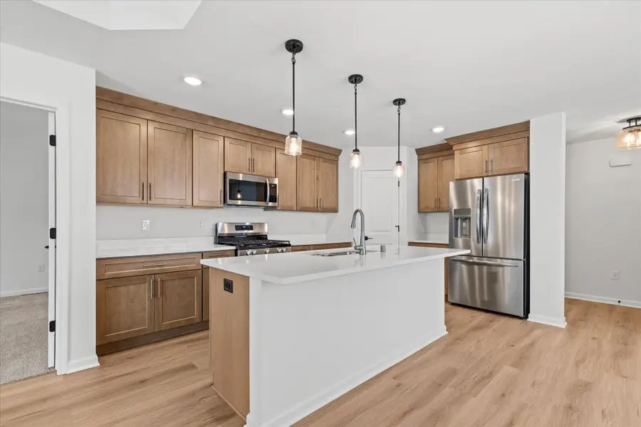 520 Hunter Oaks Blvd, Watertown, WI 53094 - #2