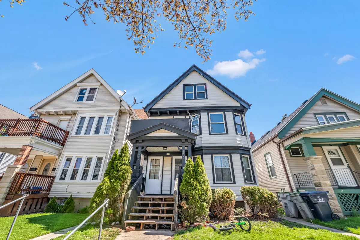 1800 S 29th St, Milwaukee, WI 53215 - #1
