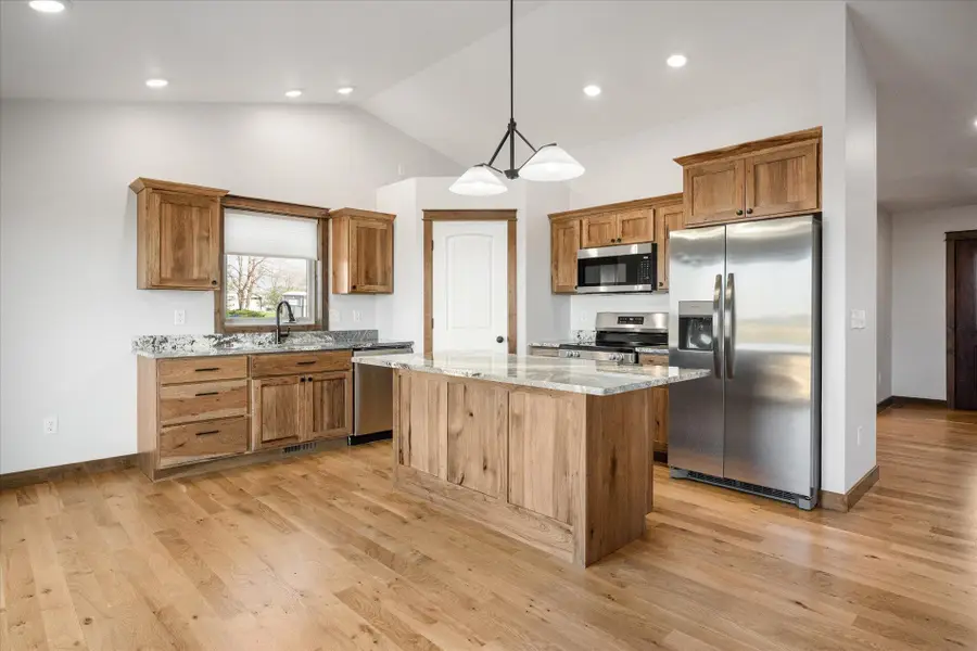 S4676 Erickson Ln, Jefferson, WI 54665 - #3