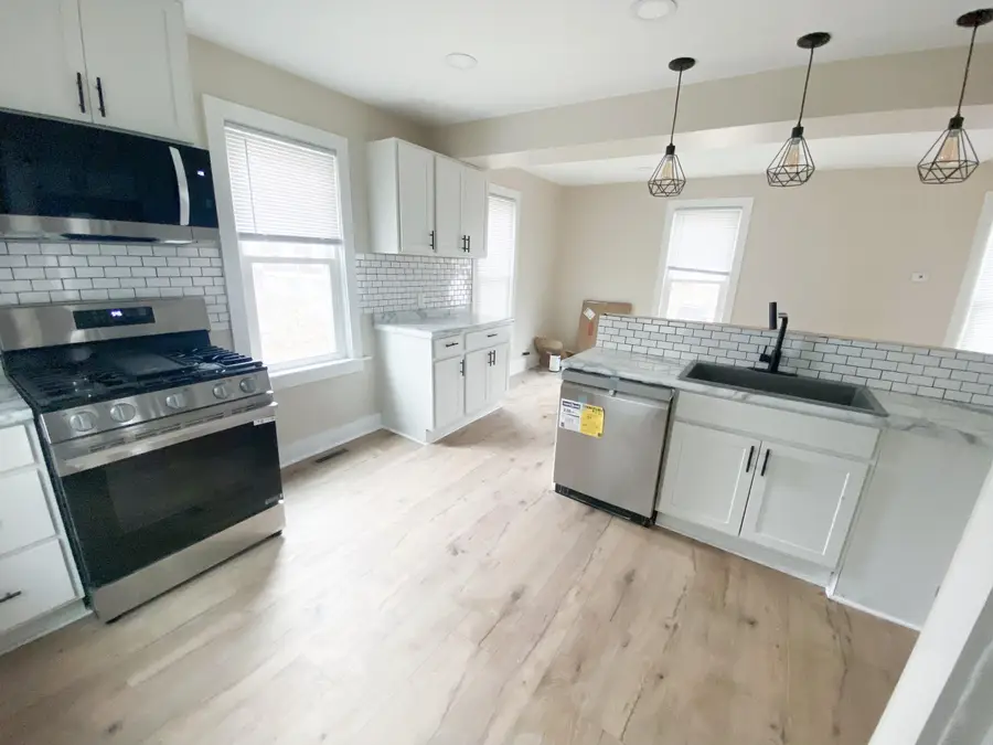 1616 Morton Ave, Racine, WI 53403 - #2