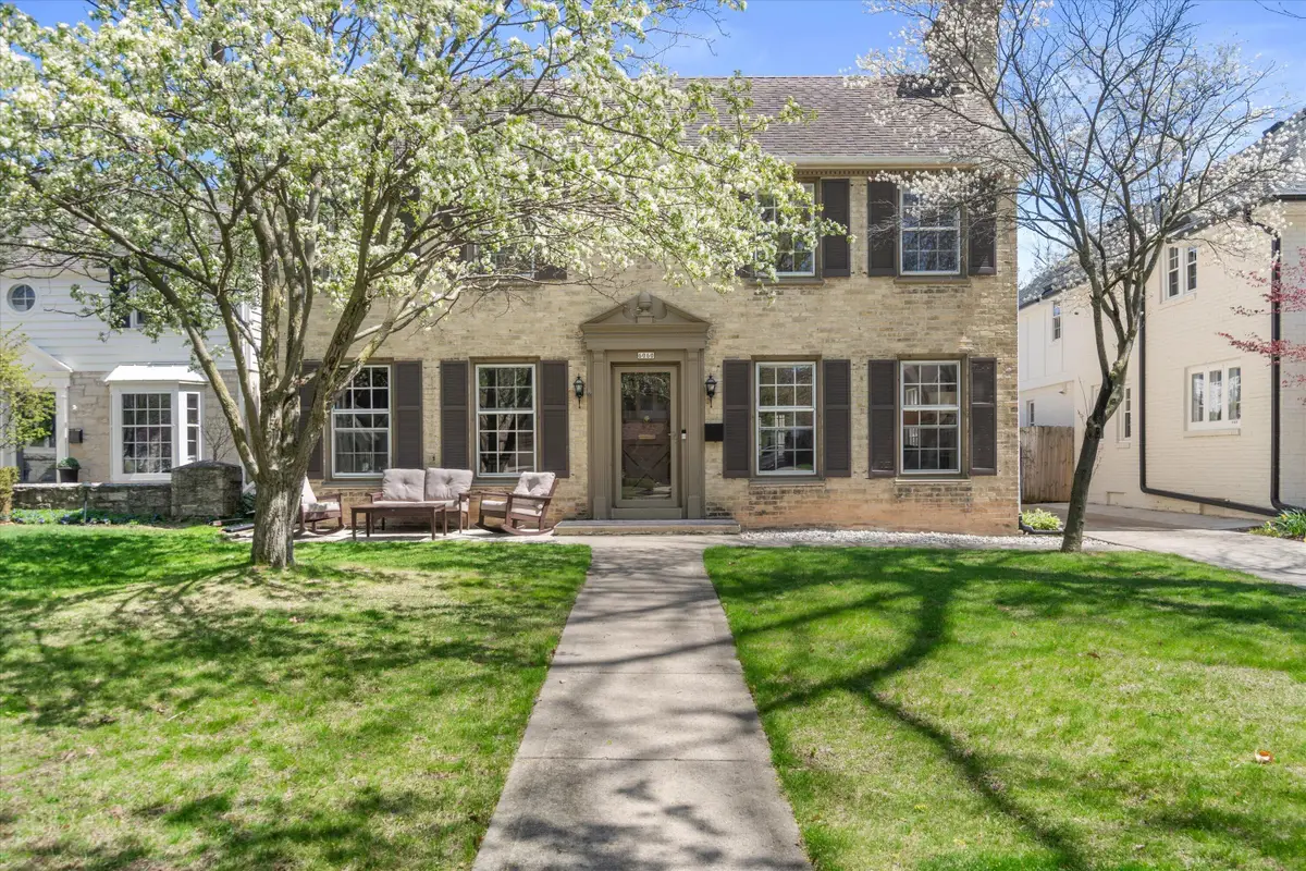 6060 N Bay Ridge Ave, Whitefish Bay, WI 53217 - #1