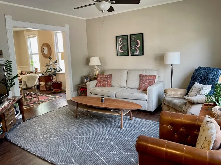 443 E Dover St, Milwaukee, WI 53207 - #3