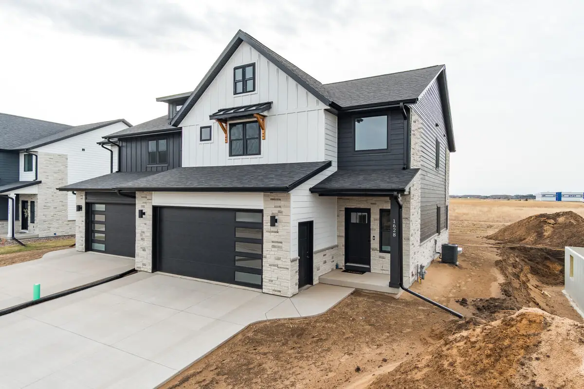 1628 Red Clover St, Holmen, WI 54636 - #1