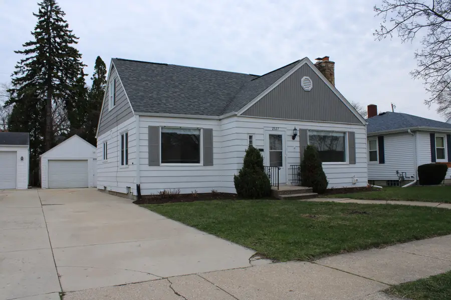 2527 Buchanan Rd, Kenosha, WI 53142 - #2