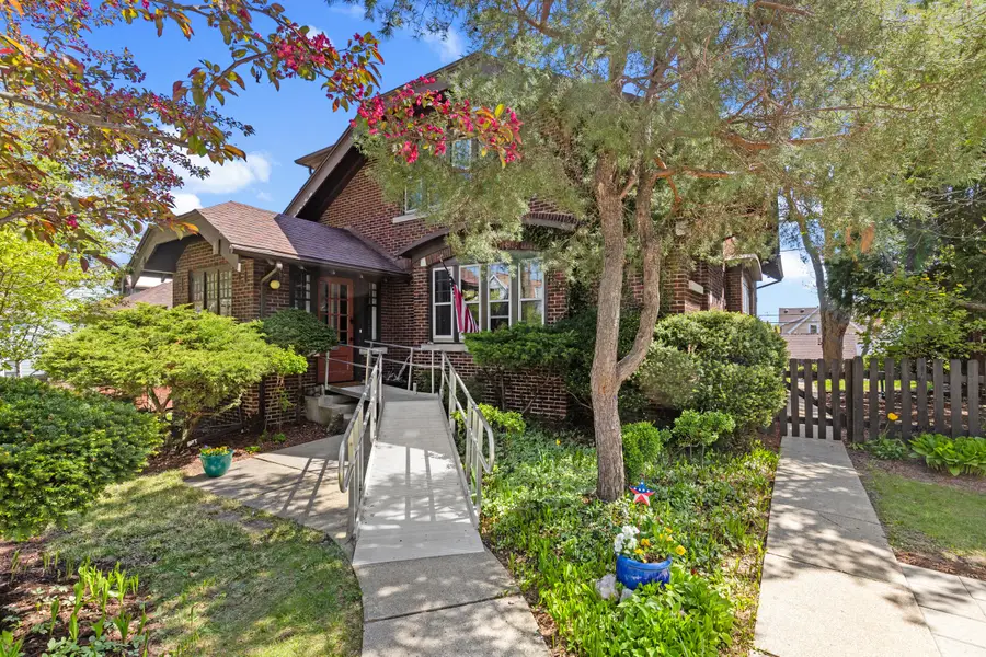 3132 S New York Ave, Milwaukee, WI 53207 - #2
