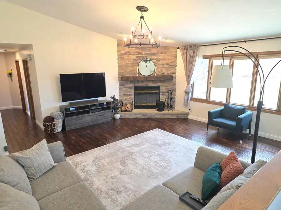 671 Wilson Ave, Cleveland, WI 53015 - #3