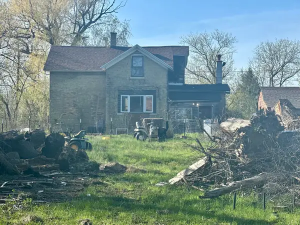 5653 Douglas Ave, Caledonia, WI 53402