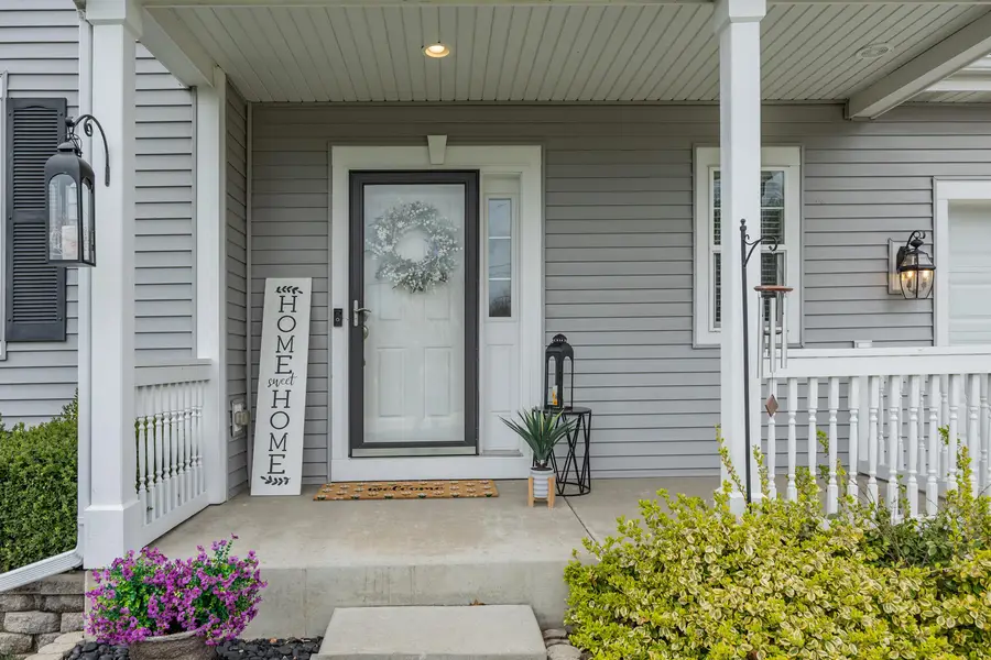 9423 S 33rd St, Franklin, WI 53132 - #2