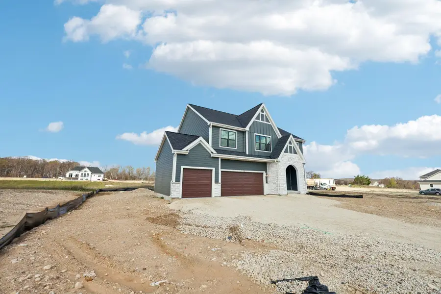 447 Sandstone St, Slinger, WI 53086 - #3