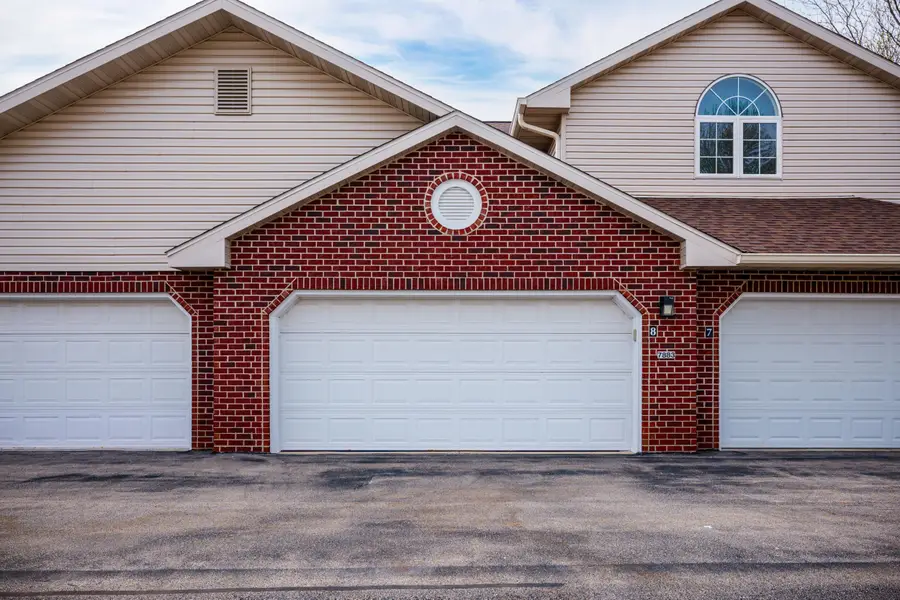 7883 S Scepter Dr, Franklin, WI 53132 - #2