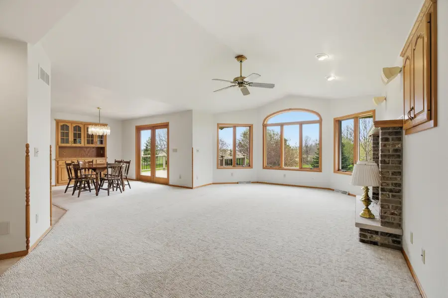W3932 Linden Ct, Taycheedah, WI 53049 - #3