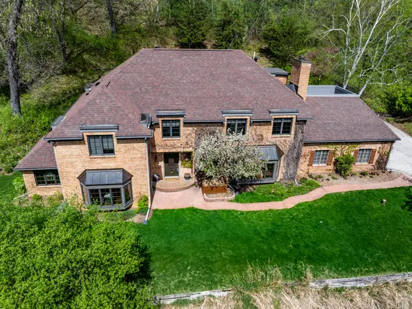 3640 Old Vineyard Rd, La Crosse, WI 54601